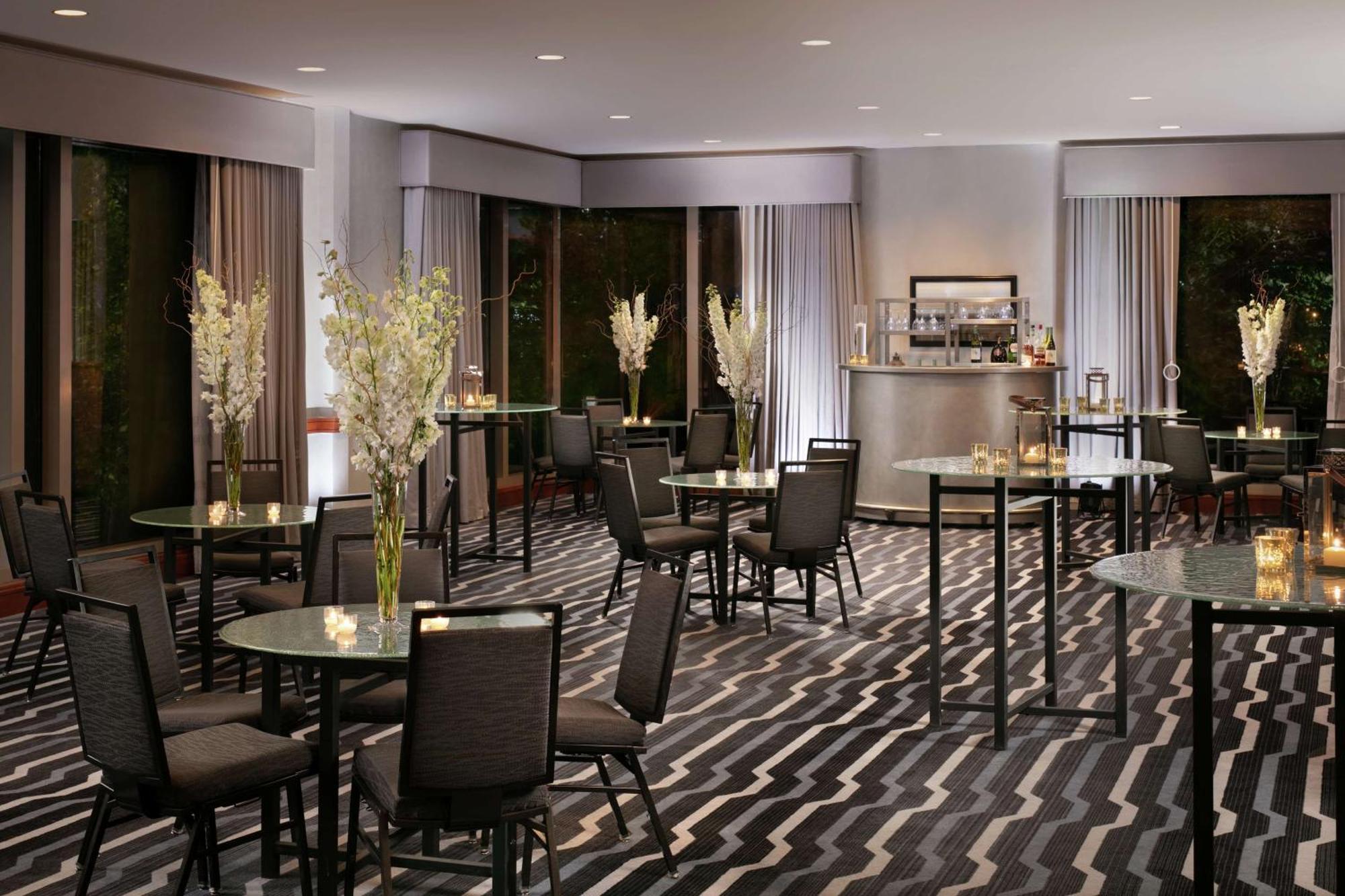 Hotel Hilton Boston Logan Airport Extérieur photo