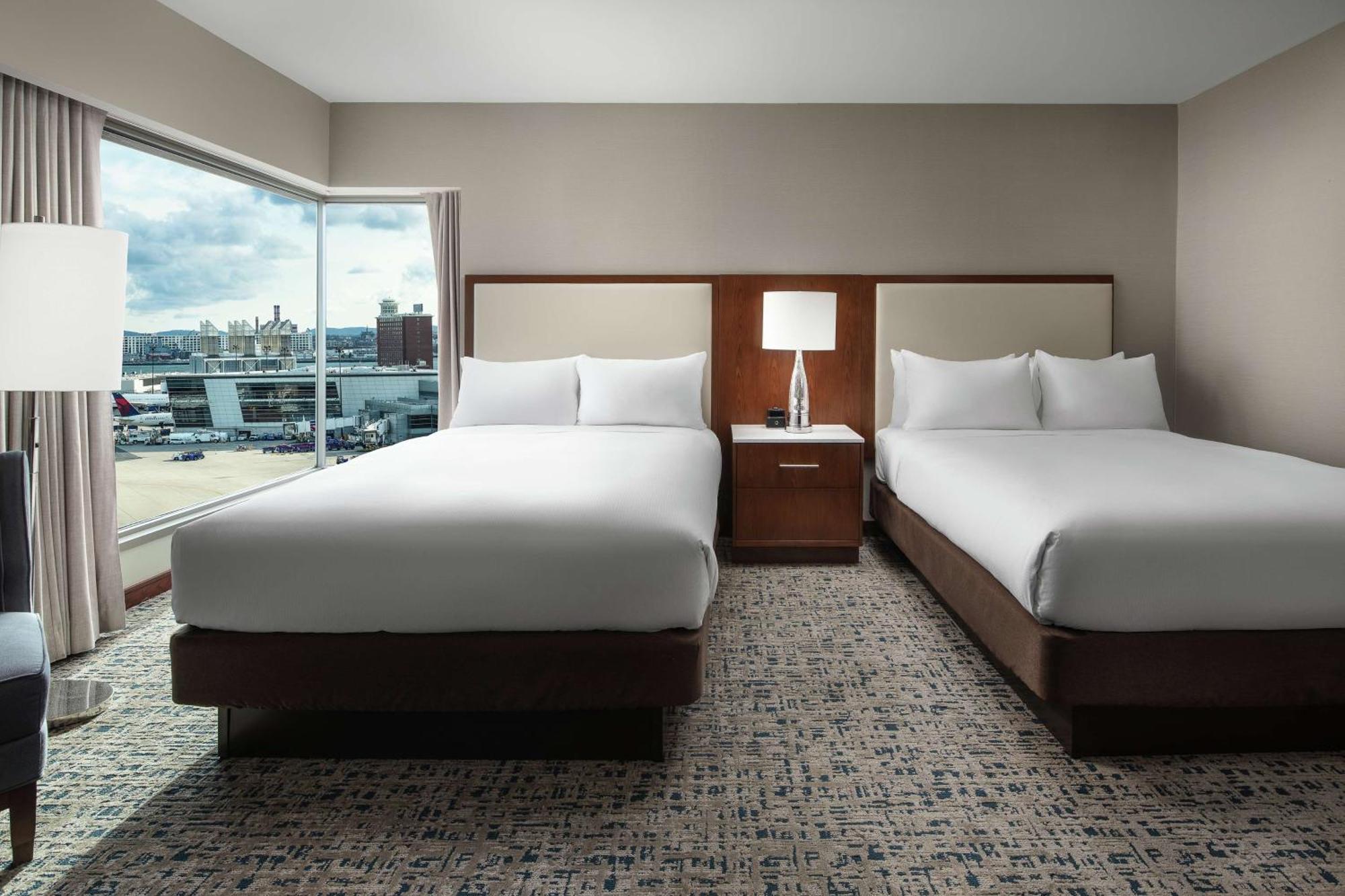 Hotel Hilton Boston Logan Airport Extérieur photo
