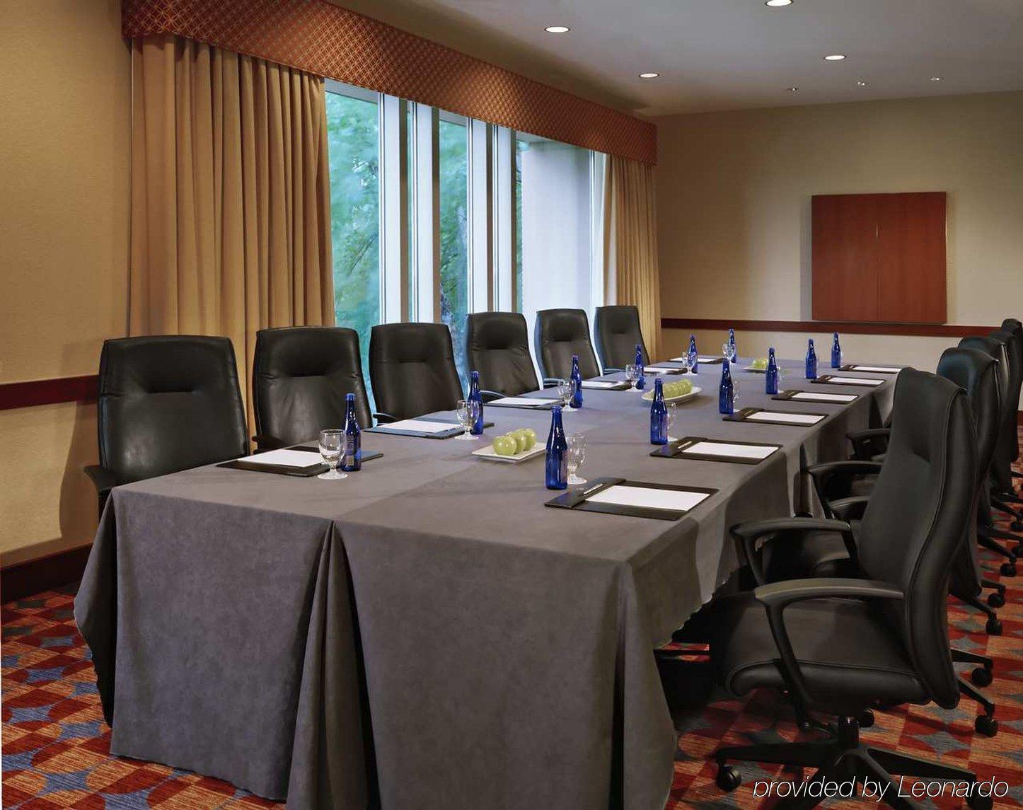 Hotel Hilton Boston Logan Airport Facilités photo